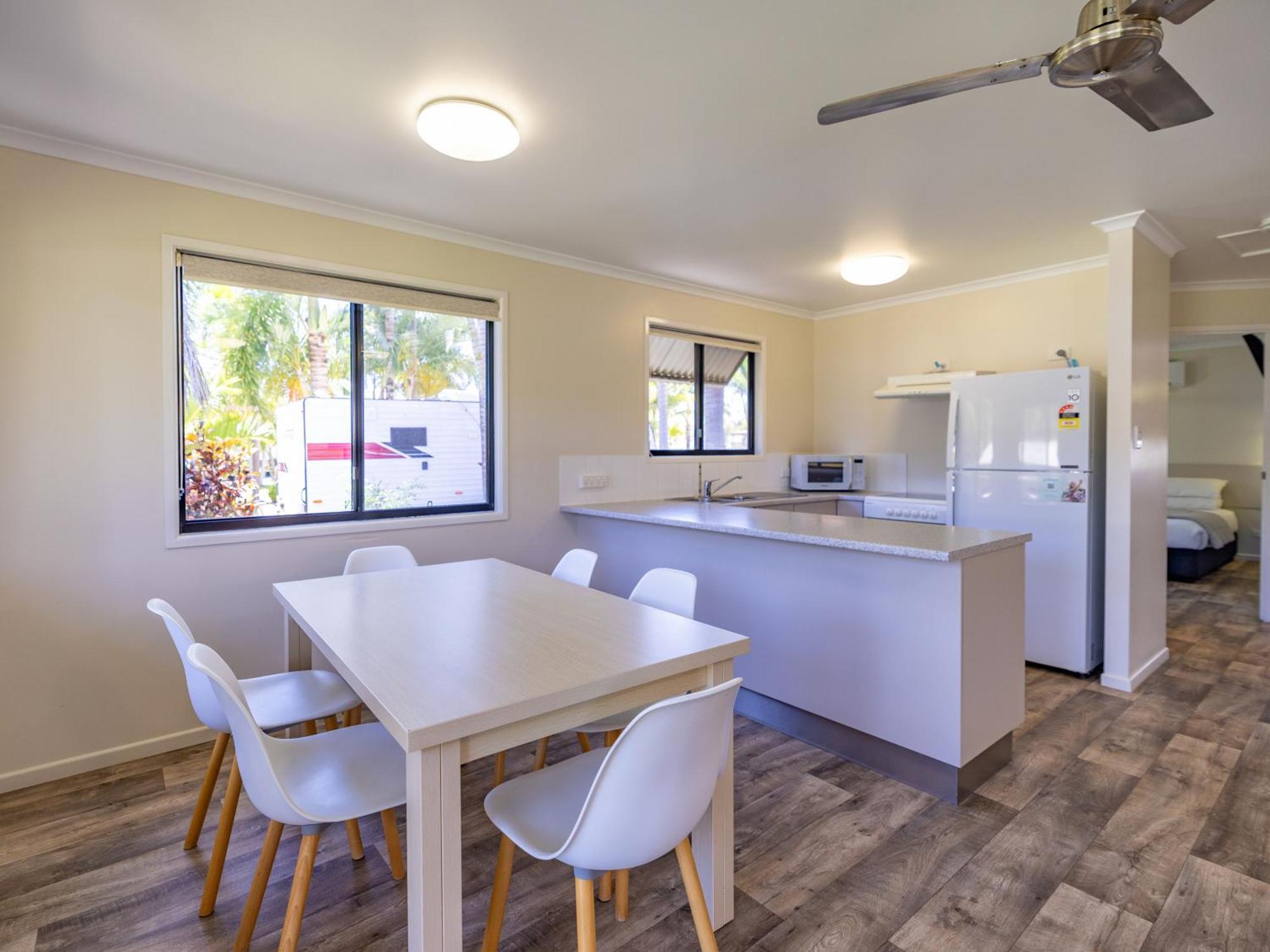 Nrma Capricorn Yeppoon Holiday Park Kinka Δωμάτιο φωτογραφία